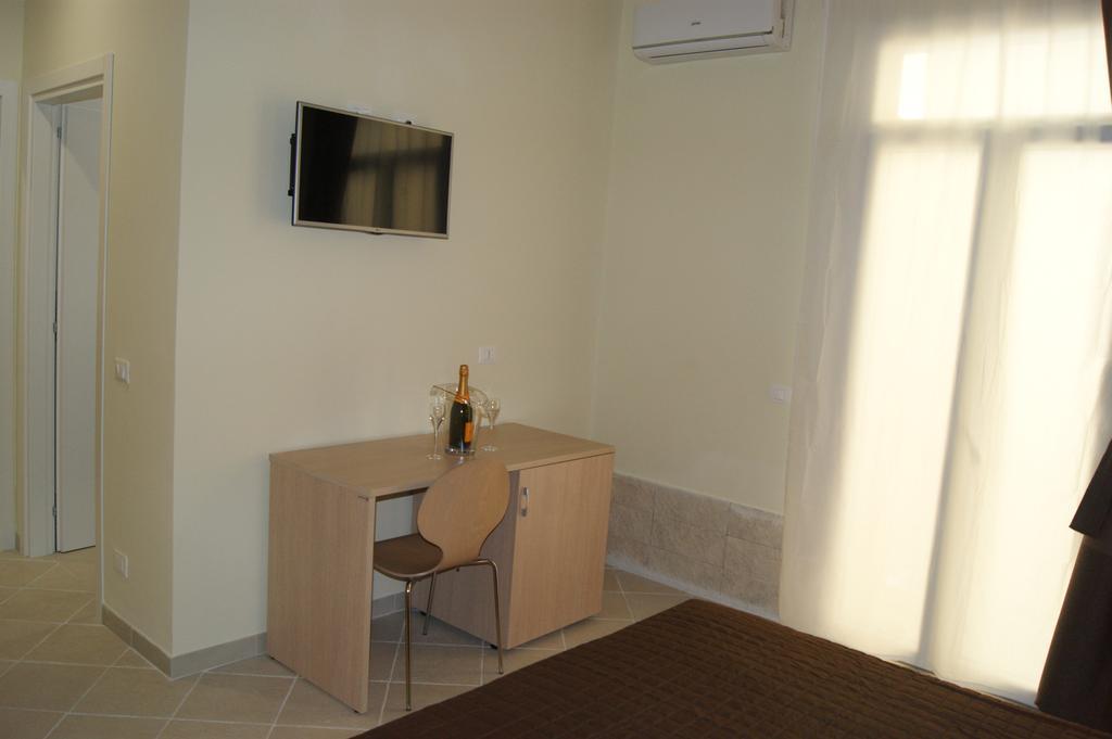 Guest House Golfo Xifonio Augusta Zewnętrze zdjęcie