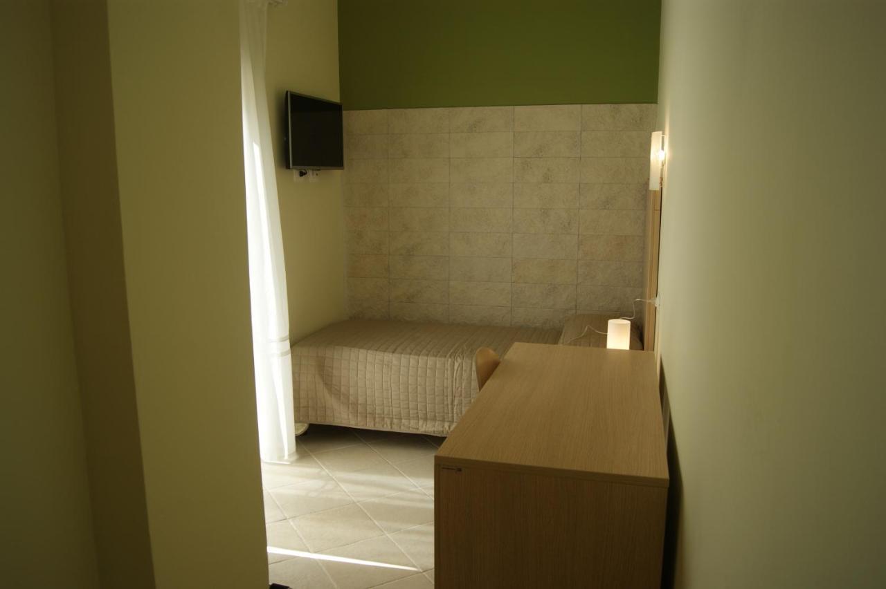 Guest House Golfo Xifonio Augusta Zewnętrze zdjęcie